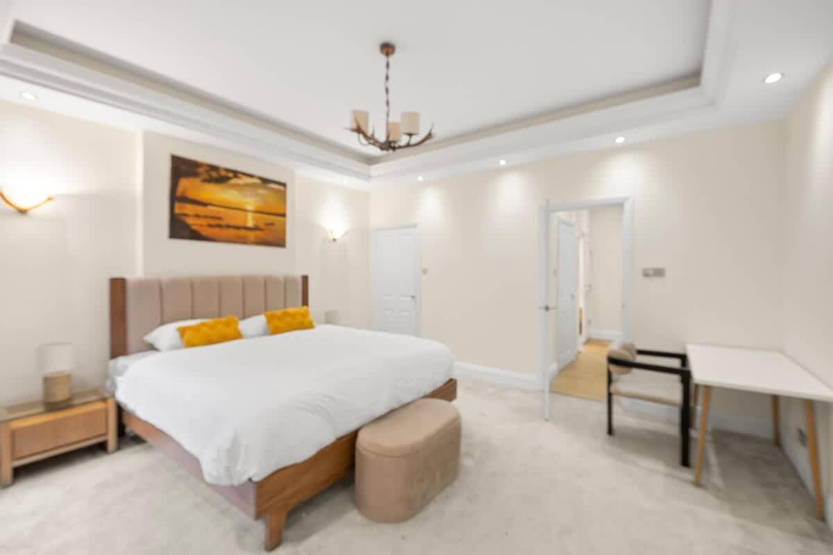 Apartament Sg, Knightsbridge With Garden Terrace By Harrods Londra